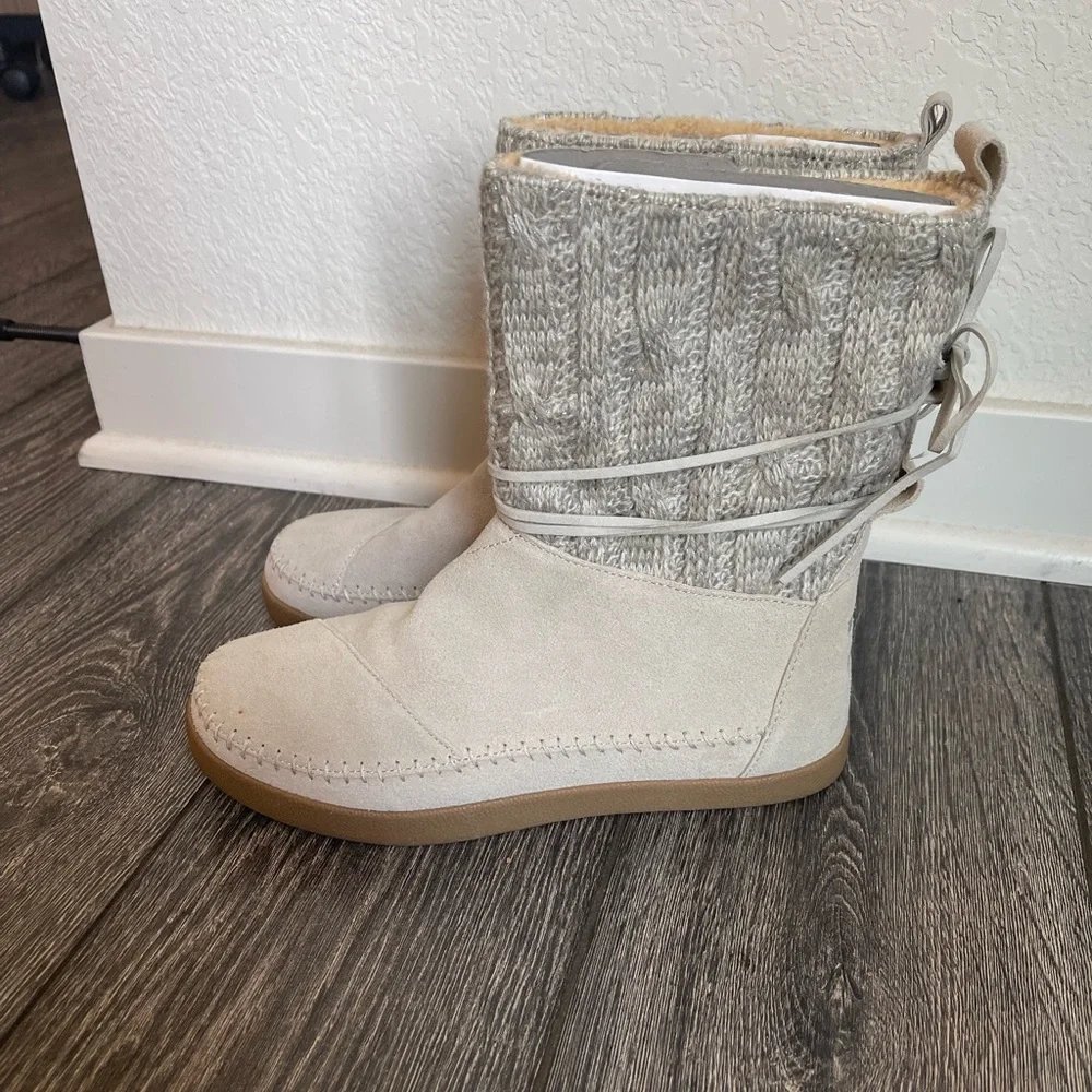 Toms Nepal Boot - Picture 2 of 6
